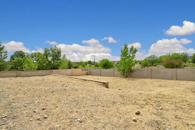 6352 Buenos Aires Place NW, Albuquerque, NM 87120