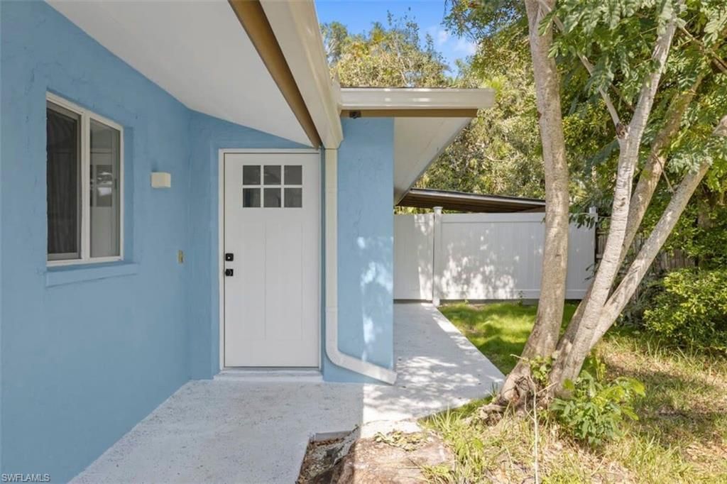 817-819 Indiana AVE, FORT MYERS, FL 33908 — exterior