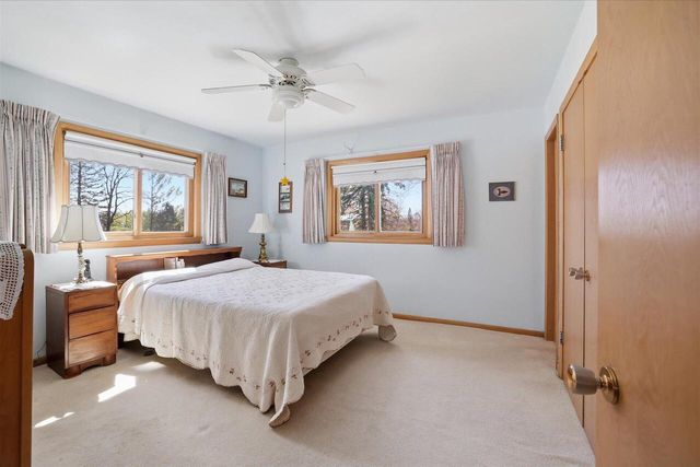 6909 Darnell LANE, Greendale, WI 53129