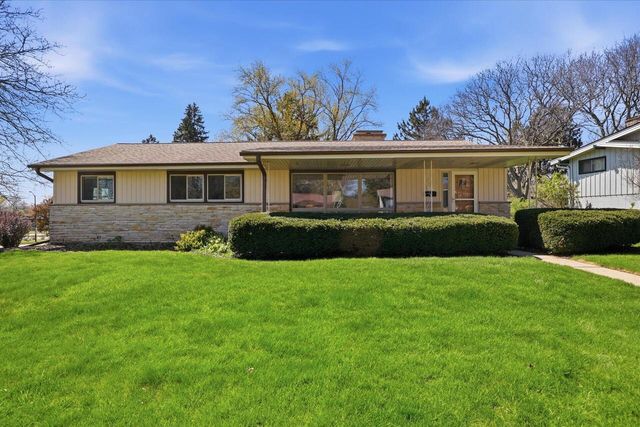 6909 Darnell LANE, Greendale, WI 53129