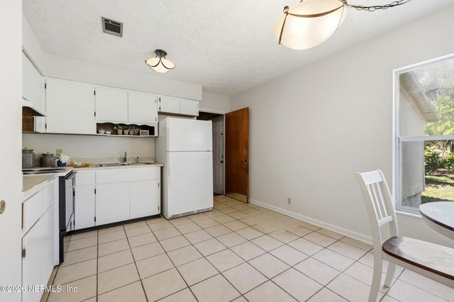 3210 DONHURST Street, Jacksonville, FL 32277
