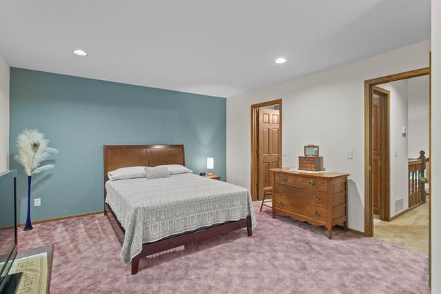 2670 201st Avenue NW, Oak Grove, MN 55011