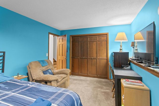 2670 201st Avenue NW, Oak Grove, MN 55011
