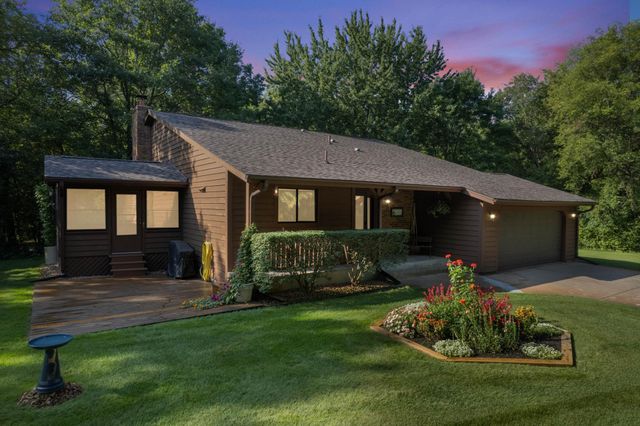 2670 201st Avenue NW, Oak Grove, MN 55011