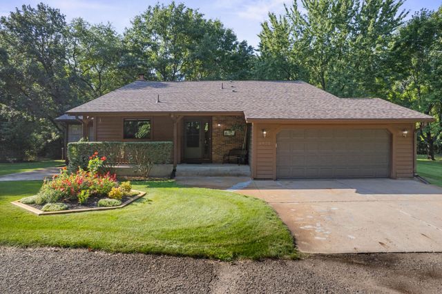 2670 201st Avenue NW, Oak Grove, MN 55011