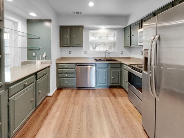 9222 Flickering Shadow Drive, Dallas, TX 75243