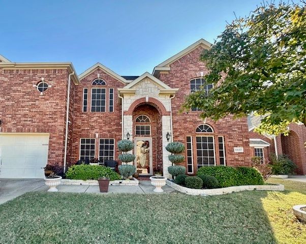 4437 Mallow Oak Drive, Fort Worth, TX 76123