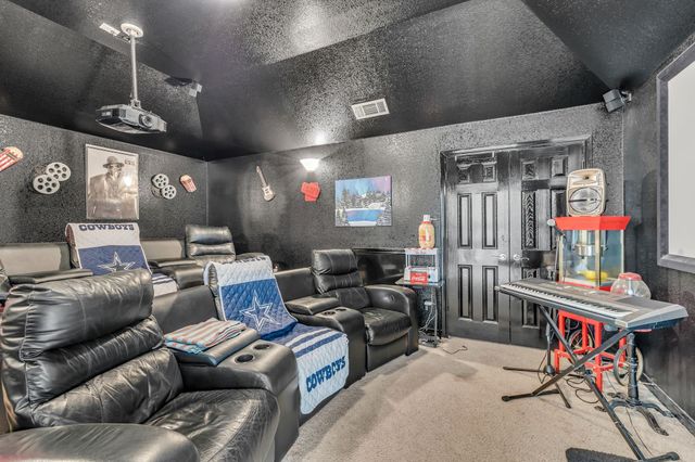 4437 Mallow Oak Drive, Fort Worth, TX 76123