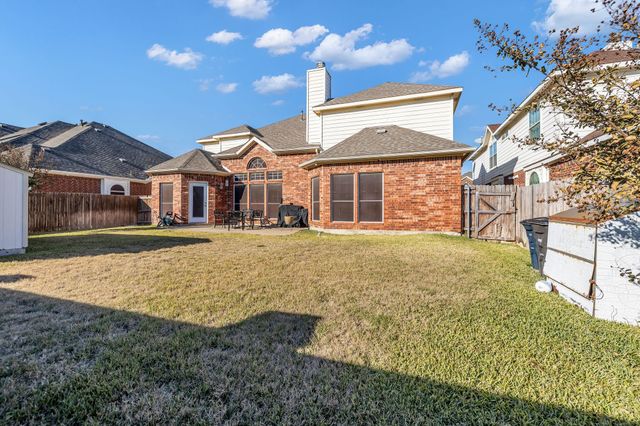 4437 Mallow Oak Drive, Fort Worth, TX 76123