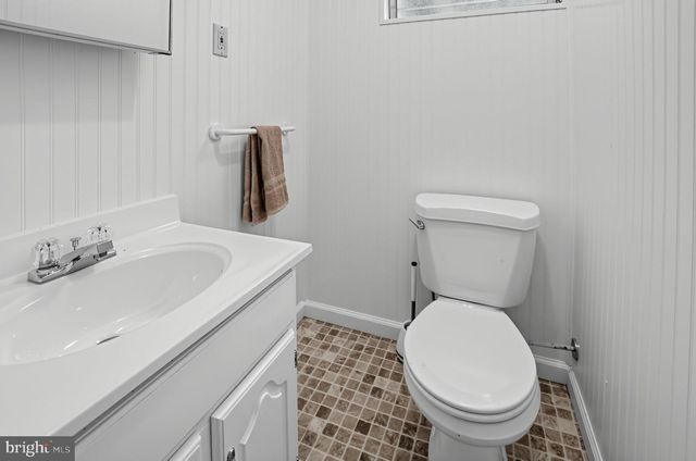 505 E ROBERTS ST, Norristown, PA 19401