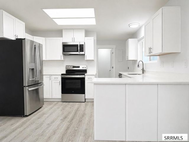 3785 E Wanda Street, Ammon, ID 83406
