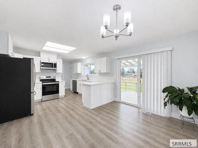 3785 E Wanda Street, Ammon, ID 83406