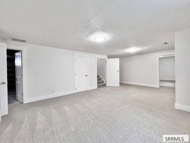 3785 E Wanda Street, Ammon, ID 83406