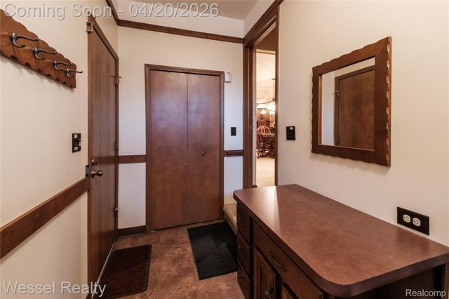 53659 Wolf Drive, Shelby Charter Township, MI 48316