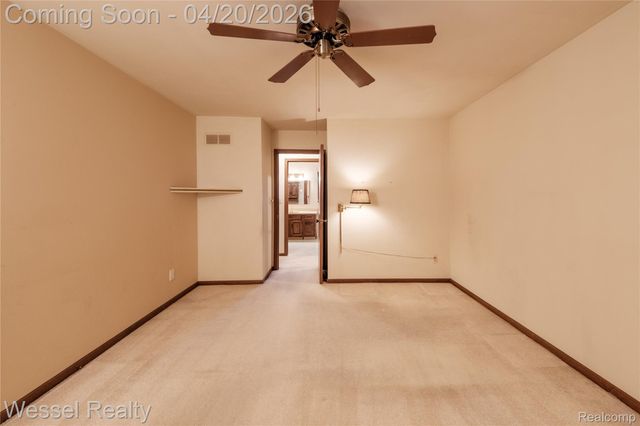 53659 Wolf Drive, Shelby Charter Township, MI 48316