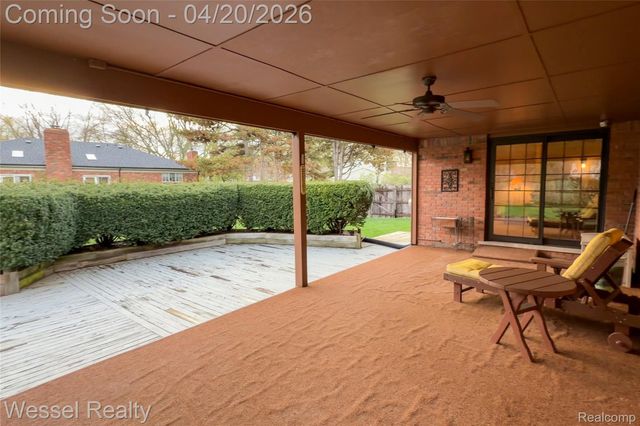 53659 Wolf Drive, Shelby Charter Township, MI 48316