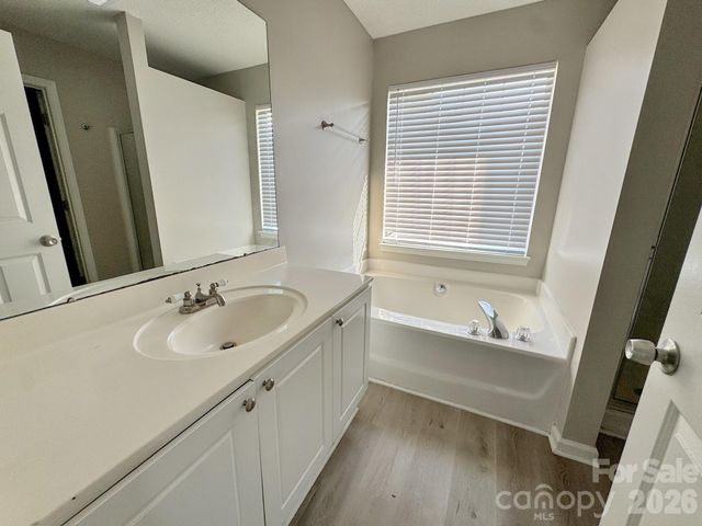 12601 Cumberland Crest Drive, Huntersville, NC 28078