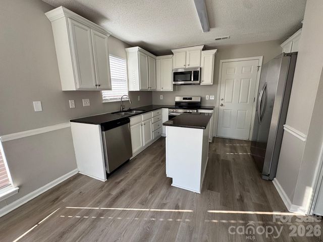 12601 Cumberland Crest Drive, Huntersville, NC 28078
