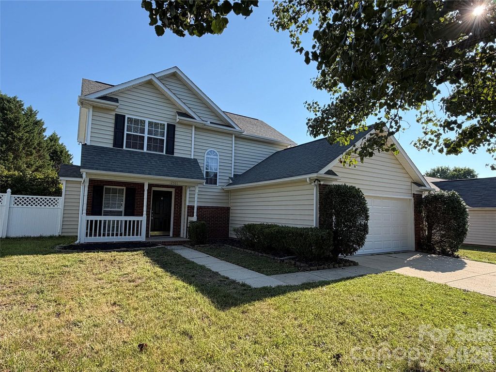 12601 Cumberland Crest Drive, Huntersville, NC 28078