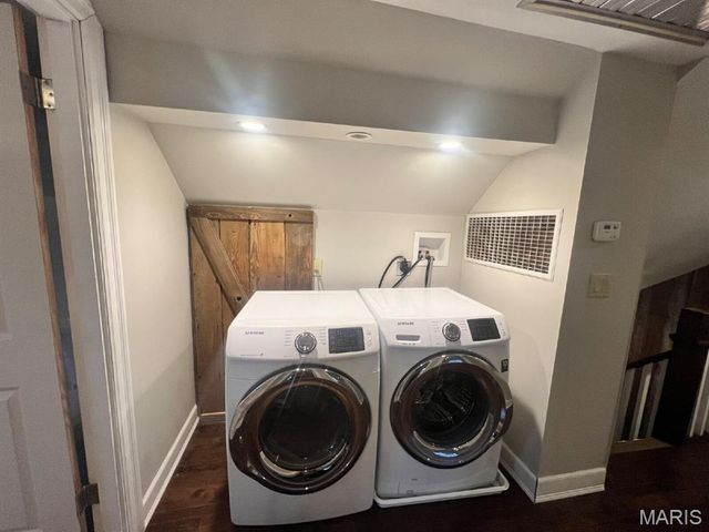 355 Dietrich Road, Ballwin, MO 63021