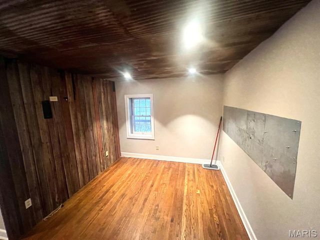 355 Dietrich Road, Ballwin, MO 63021