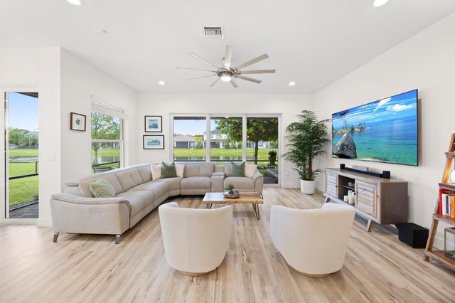 9936 Steamboat Springs Circle, Delray Beach, FL 33446