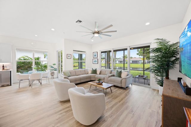 9936 Steamboat Springs Circle, Delray Beach, FL 33446