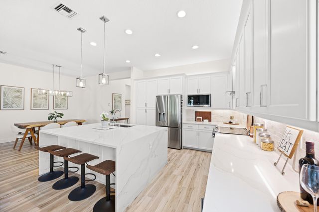 9936 Steamboat Springs Circle, Delray Beach, FL 33446