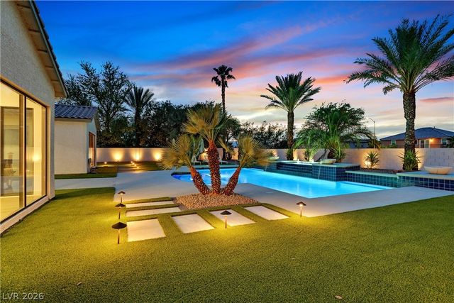 360 Hedgehope Drive, Las Vegas, NV 89183