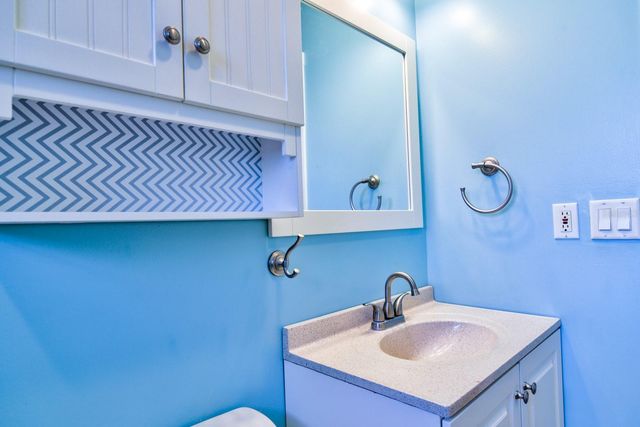 6732 68TH STREET N, Pinellas Park, FL 33781