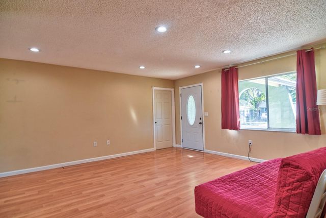 6732 68TH STREET N, Pinellas Park, FL 33781