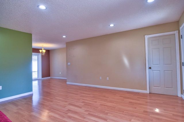 6732 68TH STREET N, Pinellas Park, FL 33781