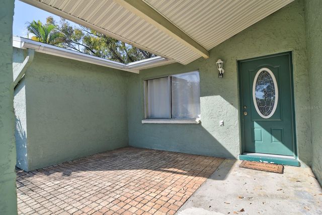 6732 68TH STREET N, Pinellas Park, FL 33781