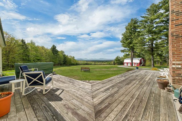 65 Effingham Road, Ossipee, NH 03864