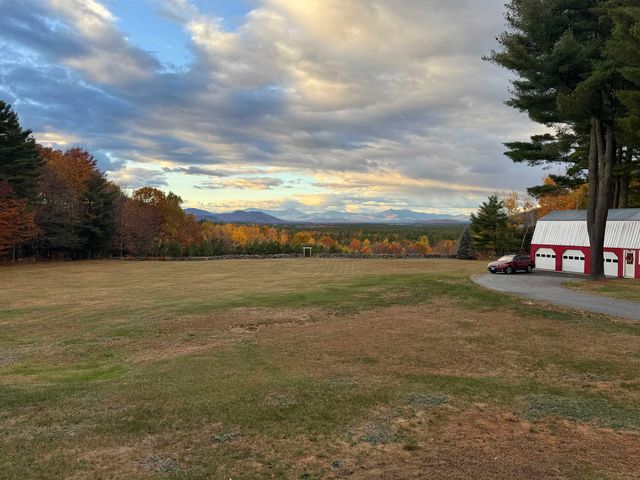 65 Effingham Road, Ossipee, NH 03864