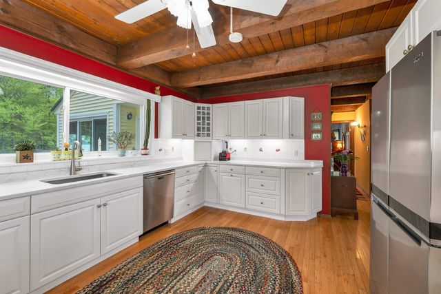 65 Effingham Road, Ossipee, NH 03864