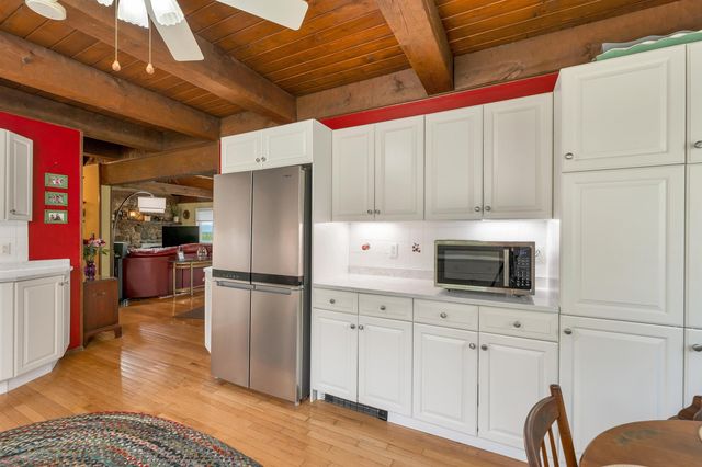 65 Effingham Road, Ossipee, NH 03864