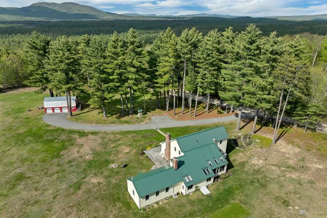 65 Effingham Road, Ossipee, NH 03864