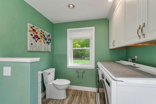 65 Effingham Road, Ossipee, NH 03864