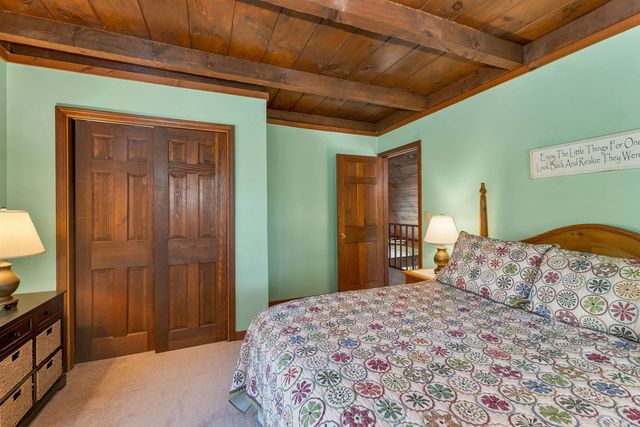 65 Effingham Road, Ossipee, NH 03864