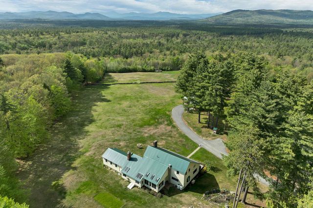 65 Effingham Road, Ossipee, NH 03864