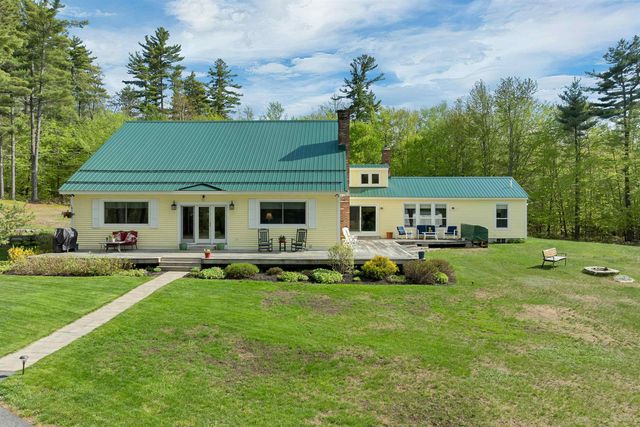 65 Effingham Road, Ossipee, NH 03864