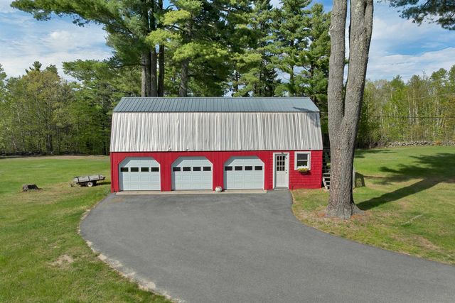 65 Effingham Road, Ossipee, NH 03864