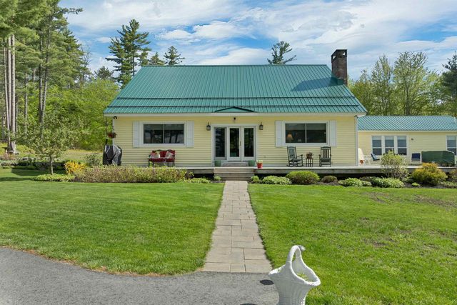 65 Effingham Road, Ossipee, NH 03864