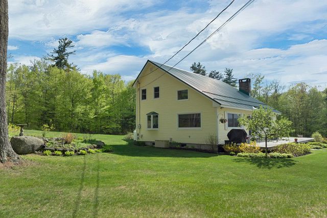 65 Effingham Road, Ossipee, NH 03864