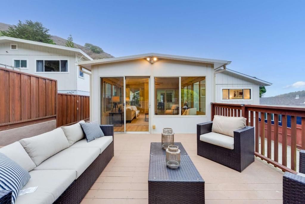 Image 26 of property listing at 1536 Valdez Way, Pacifica, CA 94044