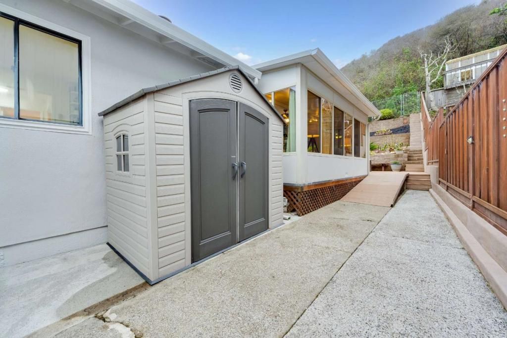 Image 28 of property listing at 1536 Valdez Way, Pacifica, CA 94044