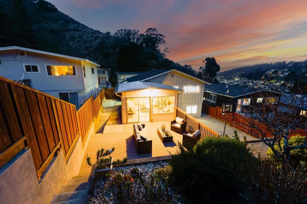 Image 43 of property listing at 1536 Valdez Way, Pacifica, CA 94044