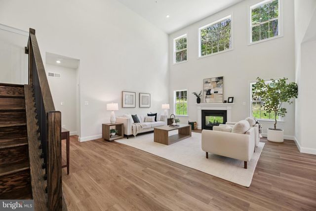 1823 COLT LN, Frederick, MD 21702