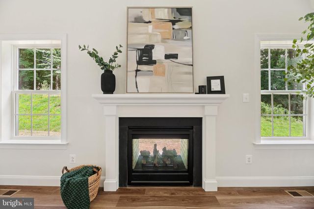 1823 COLT LN, Frederick, MD 21702